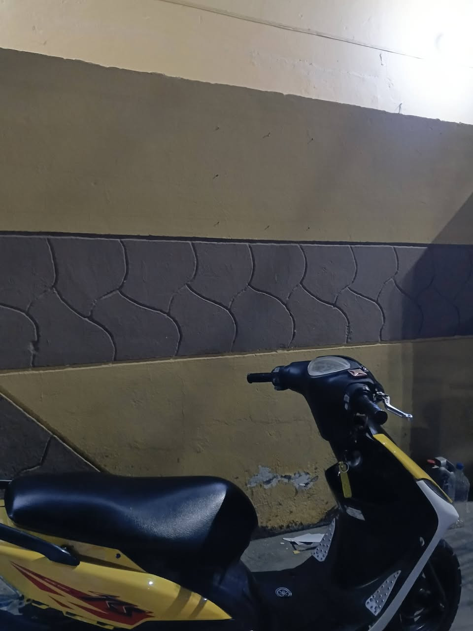 سلام عليكم للبيع ماكس عدله دراجه كلش حلوه نضيفه للبيع سلف هندر لايت بكلايت اشاير هورن كله شغال شلعه فول معدل فول للبيع السعر 475بيهة مجال تصال***********مكاني ديالى بعقوبه
