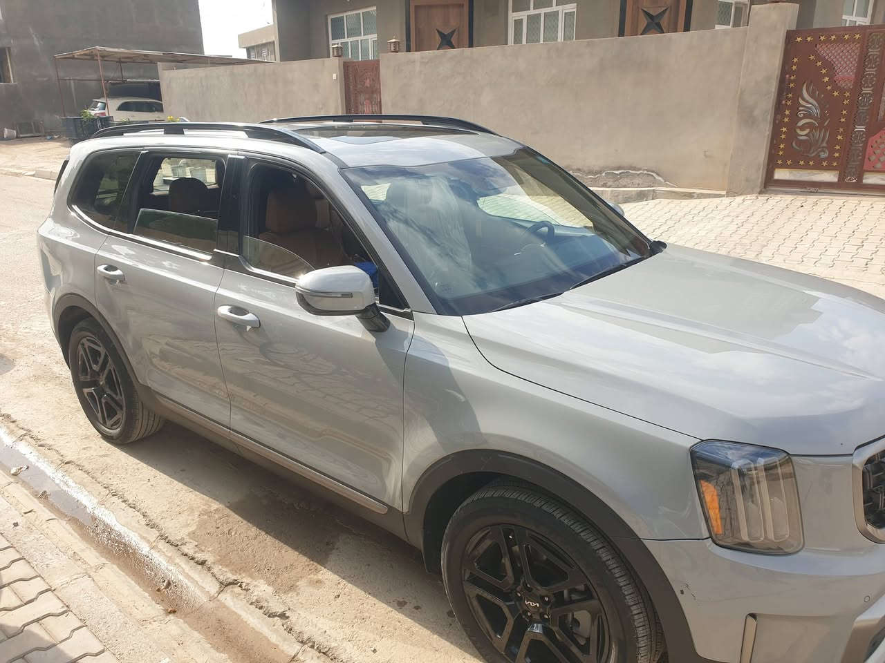 كيا توليرايد2023...SX_XLIN حادثها جانبي بابين وشوية من الجاملغ تصليحه عالبارد بدون صبغ شرط ماشية26000  كم داخل قرميدي  ... غراضها مفتوحة بأمريكا الجامة الأمامية والجاملغ لإغراض التأمين لاأكثر ومشدودات نفسهن بأمريكا سيارة رقم بغداد بإسمي سعرها 280 بي مجال حك الجية راسلني خاص وادزلك رقم الشاصي وتدلل


**إذا كنت صاحب هذا الإعلان وتريد حذفه لأي سبب، رجاءا أرسل رسالة إلى الدعم الفني**