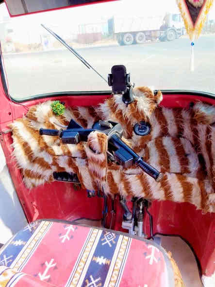 تكتك للبيع 2020شهر 5وراق وكيل شاكر كشره مكفوله منل صبغ ولمعجون 
جاهز كبل للشارع دوشمه فرشات كلجات جادر تخم تأير 
ترأي 22تكتك تخبل المكان ميسان المجر الكبير اتصل أوتدلل *********** خاص ما متواجد
