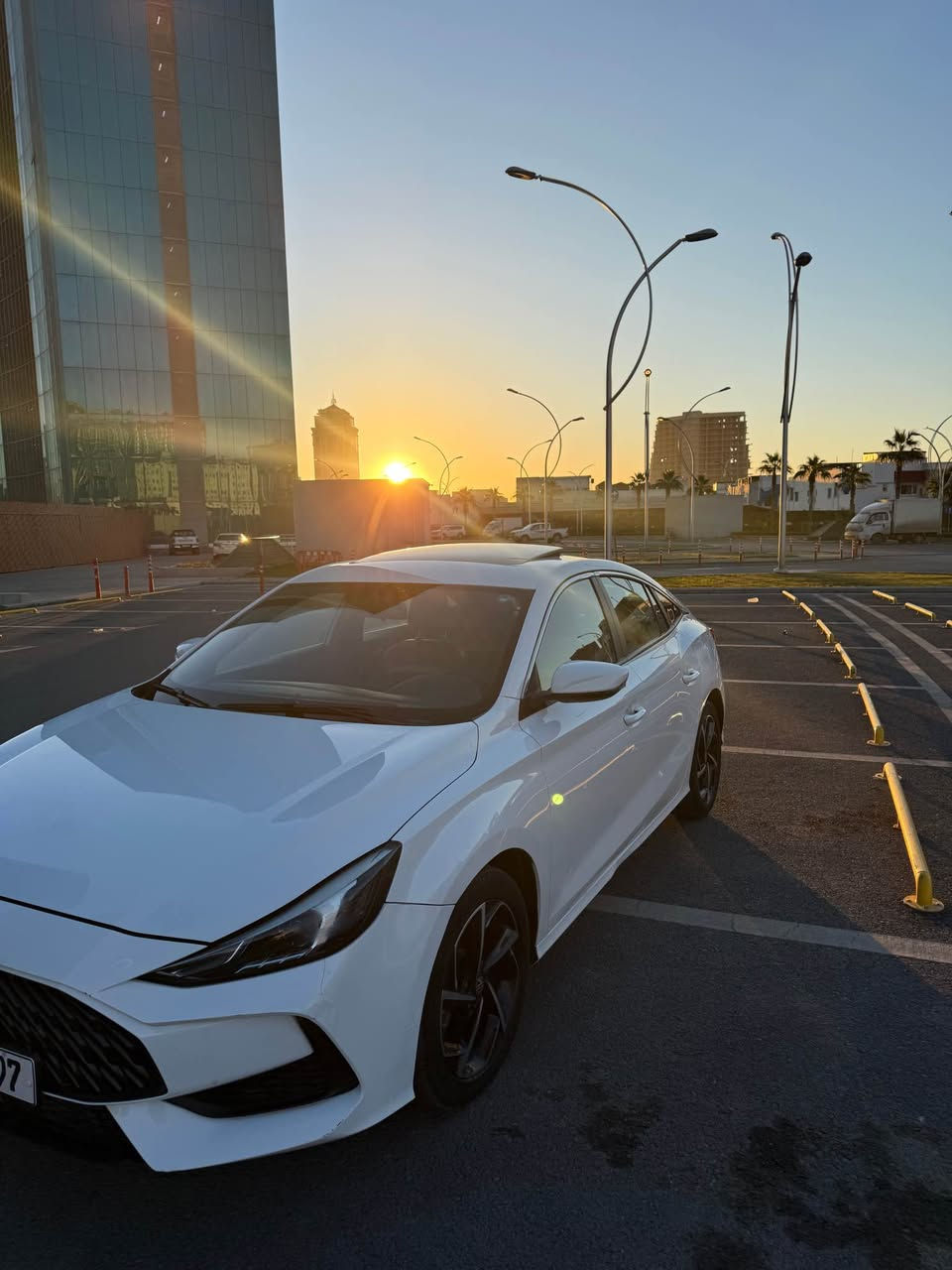 Mg gt2022 خةليجي زةمان شةريكة سةيارةكة كامل سيرڤيسي لة شةريكة بؤ كراوة فول مواسةفاتة گير كوبرا ناو سور سلايت مةكينةي ١٥ تؤربؤ دةبل گزؤز و گئچ ئةلوكتروني سةنوي و فحص و هةزةي نوية سبوغي نية بةس يةك قؤپي لة دةرگاي پشتي هةية*********** أربيل, العراق
