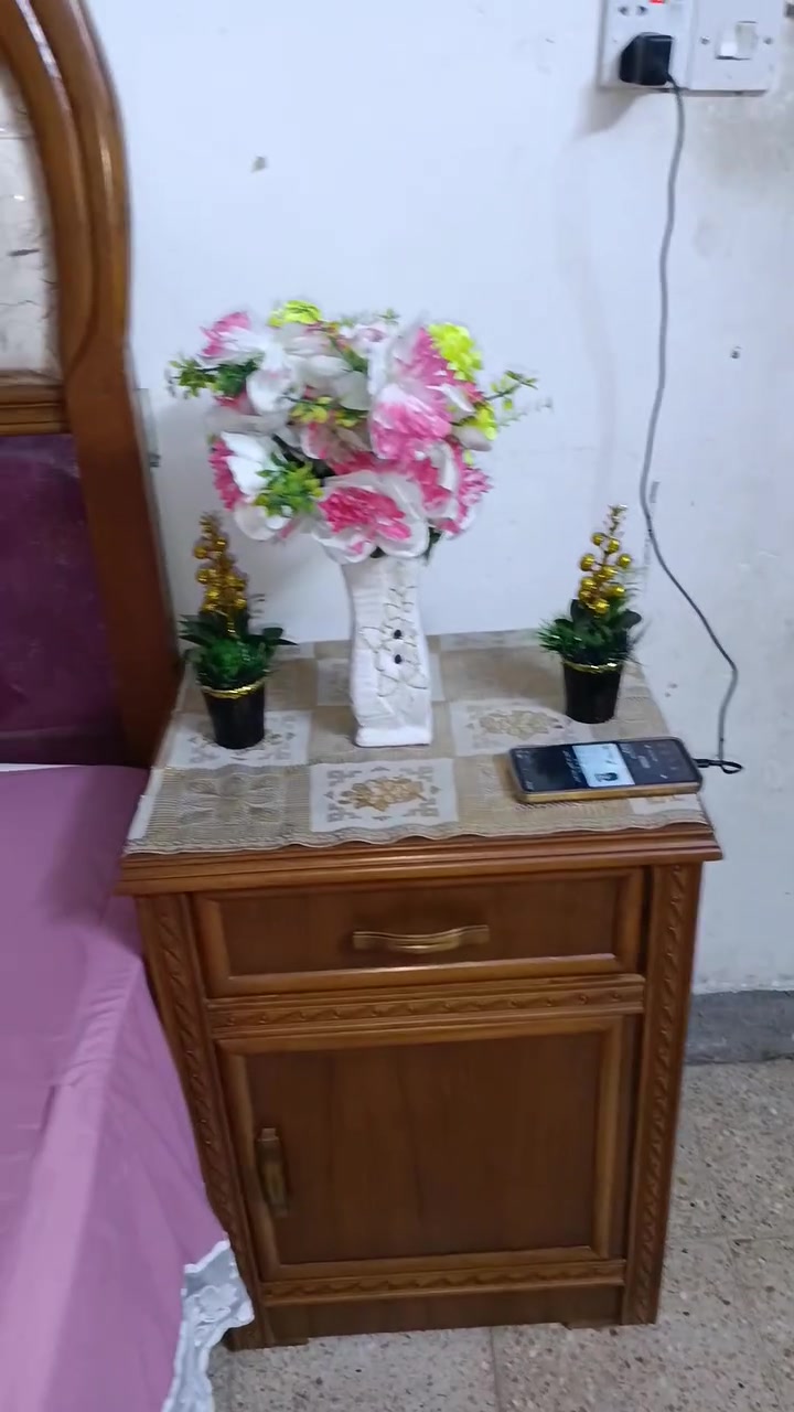 ***********.      1500$
