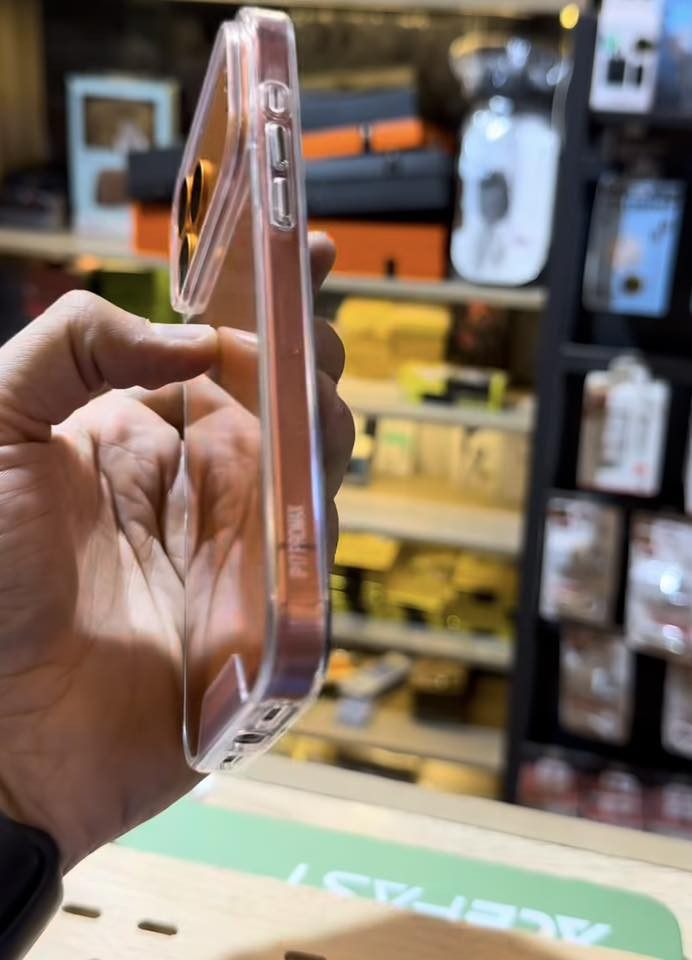 السلام عليكم ايفون 13 برو ماكس محور 17 برو ماكس بدون مامفتوح بس لزكه ذاكره 256 مامفتوح شرط ولا يعبر هوه شخط مابي كلو مكفول من كلشي شركه بعدو بطاريه 85 بلادي لامرفوع ولا شي السعر 740 بي مجال حك الجيه شي قليل بيع فقط ماراوس مكاني صلاح الدين بيجي واتساب ***********
