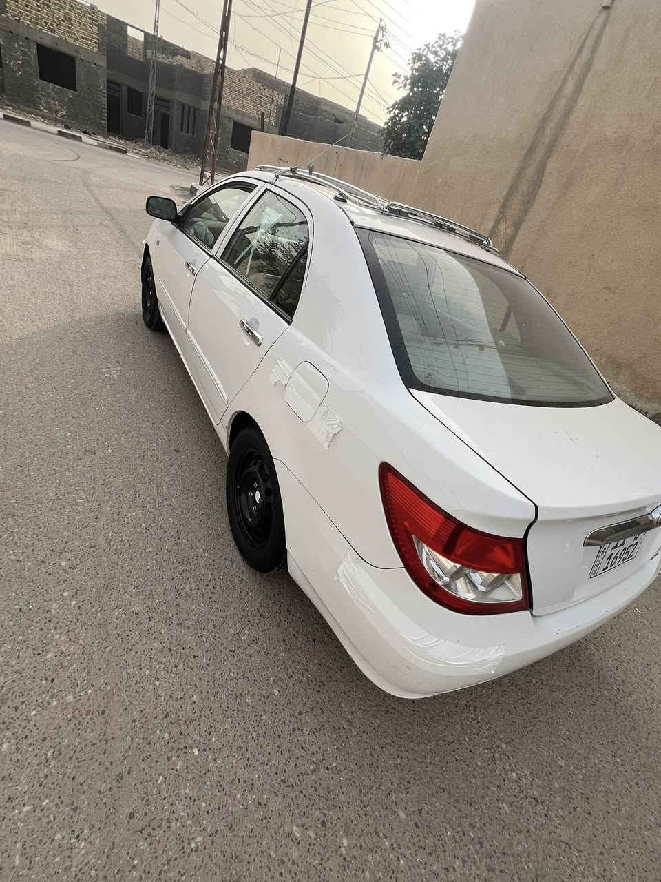 رجاءً ما عجبك سعر اعبر لمنشور اكو حته ب٤٠بل سوك 👍🏻
للبيع بيوايدي موديل ١٠بسمي تحويل ثاني يوم.  سياره كفاله عامه ماعده بارد شبر بل باب لخلفي. سياره جديده وخير من الله جاهزه مكينه كير حداده تبريد تخم تاير سياره جاهزه و آخر حبايه. مكاني ناصريه مركز سعر ٦٥.     ***********
