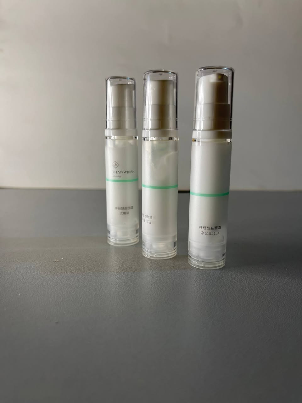 بنات منتجات كوريه كلها اصلييه باركود تكدرون تشوفوهن عل كوكل 
منتجات تجنن للعنايه بلبشره 
توصيل موجود لكل العراق


**إذا كنت صاحب هذا الإعلان وتريد حذفه لأي سبب، رجاءا أرسل رسالة إلى الدعم الفني**