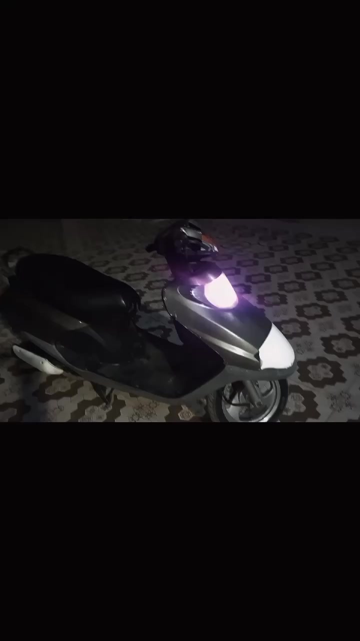 سلام عليكم دراجه سبيسي للبيع سعره 750 الف دراجه كدام عينك ماكلك نضيفه تجي وتفحصه أنه اذا لكيت بيه برقي مفتوح انطيه 100 محرك مكفول شراي يجي خاص لمو شراي رجئن لا يراسل


**إذا كنت صاحب هذا الإعلان وتريد حذفه لأي سبب، رجاءا أرسل رسالة إلى الدعم الفني**