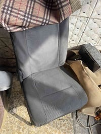 كشن  ظهر قلاب ويا هاي تلبيسه ظهر ومقد سعر 125   07707246162.       اكو...