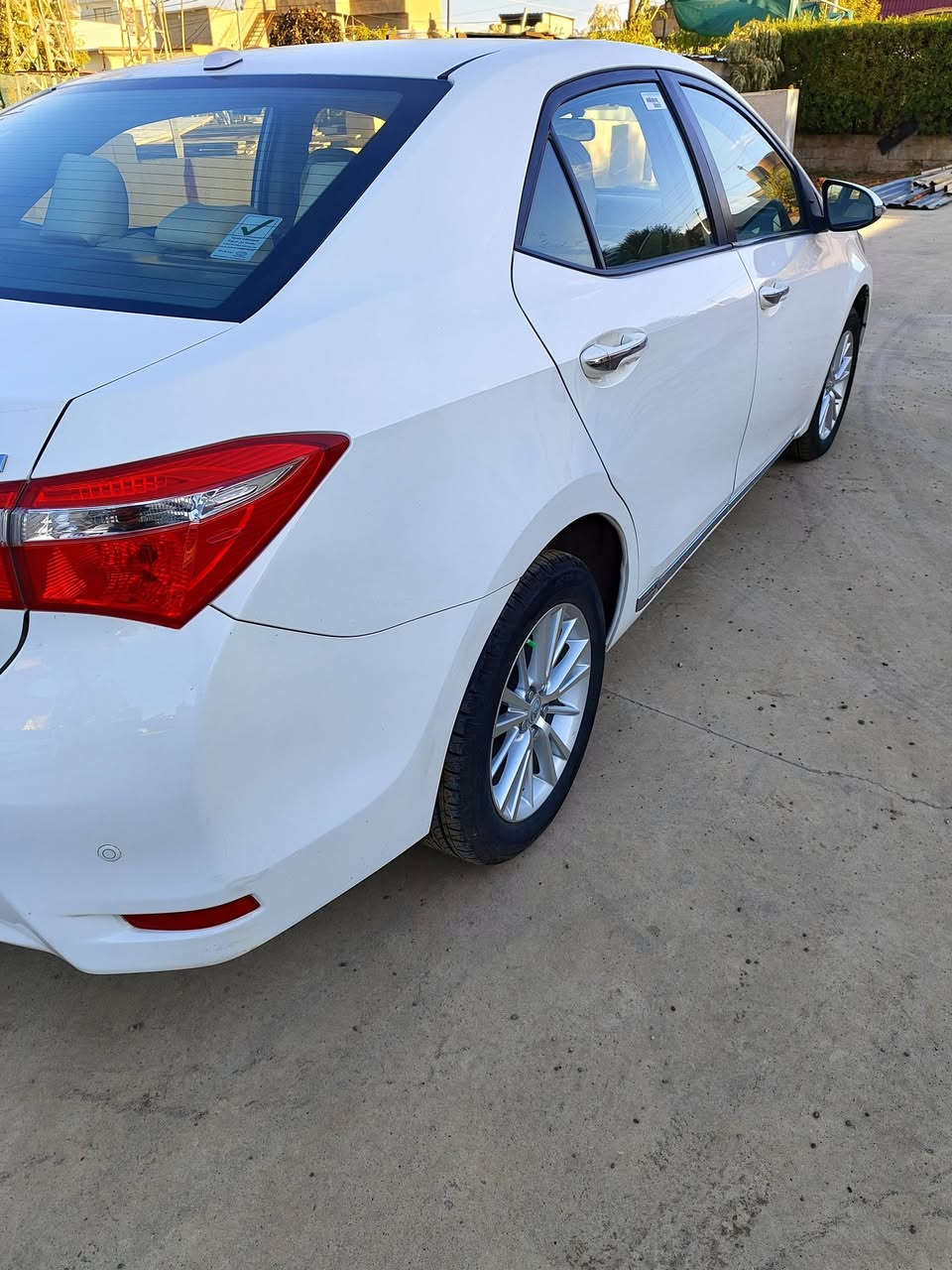 السلام عليكم.من رخصه الادمن.كورلا موديل ١٥ خليجي محرك ١٦ بدون صبغ بدون دعم كير محرك مامفتوح شرط السيارة بدون نواقص ماشية ١٨٠ بطاقة بنزين مكاني كركوك سعر البيع ١٣٥ رقم موبايل ***********
