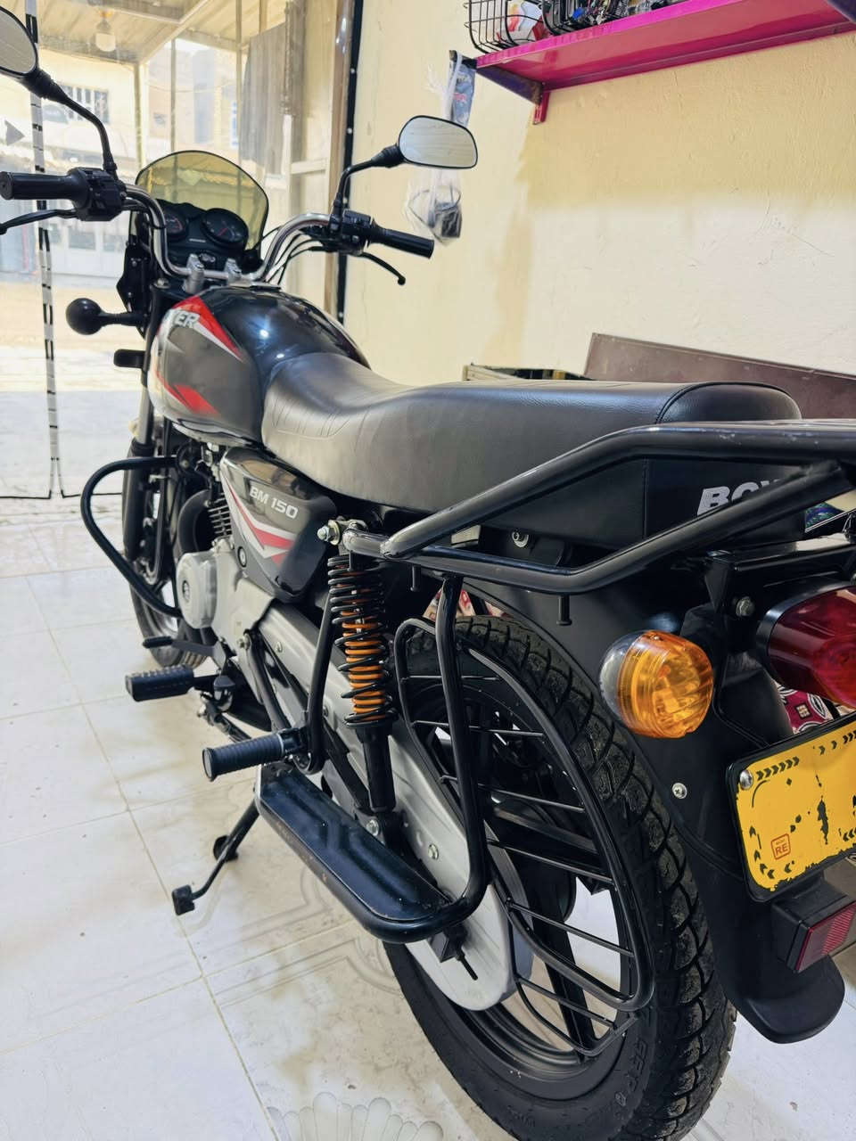 سلام عليكم بوكسر لبيع مديل ٢٠٢٣ بعده بوضع شركه ماشي شي قليل سعر خاص ماطور اوراق رسميه تروح ترقم كبل بكان ديالى قريت الزهيرات مقابيل مخلات حيدر الديو ستفسار على رقم ‭٠٧٨٣ ٨٧٣ ٥٥١٩‬/عدنه نضام قصاط على ماستر
