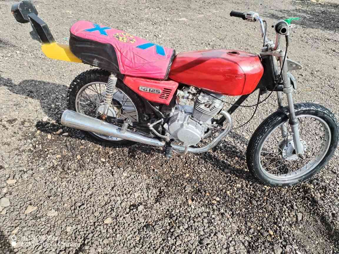 سلام عليكم ٤كير للبيع ٣٢٥ العباس عليه اليكسر بحلال العالم تصل وتعامل *********** عنوان الديوانيه قضاء السنيه
