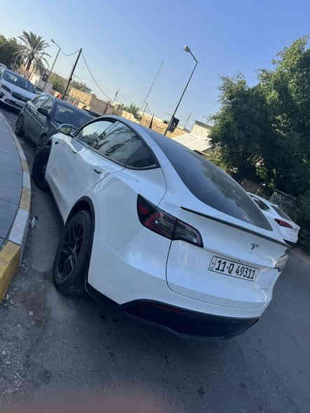 السلام عليكم 
تسلا مودل وآي 

موديل 2022

فول مواصفات 

  بيفورمنس دبل ماطور 

صور الحادث موجودة 

ماشية ٩٢ الف كيلو 

مكانهة بغداد 

السعر ١٩٥ $

للاستفسار ***********
