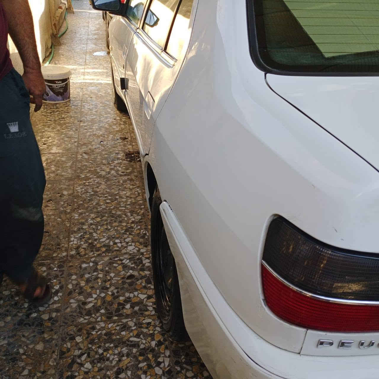 سلام عليكم
بيجو ٢٠٠١ باسمي تحويل ثاني يوم
مكفوله من صبغ 
بيها تكحيله كارت بلهلال لخلفي فقط
كير مكينه صدر كشر كلش جديد تبريد ويه لسويج
مكاني بغداد الدوره 
***********
