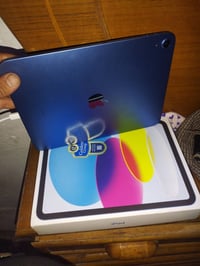 ايباد جيل ١٠ • ٦٤ • بالضمان