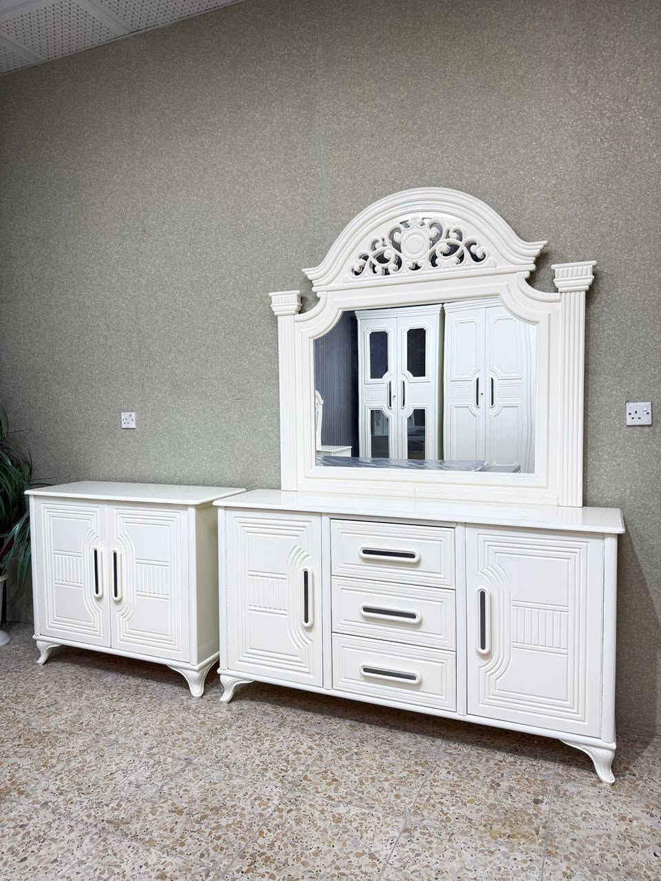 نجارة عراقيه من معملنا الخاص 

جاهزة للحجز والاستفسار الاتصال على الرقم الموجود 
‏ *********** ‏
يتوفر لدينا توصيل كل محافظات العراق
