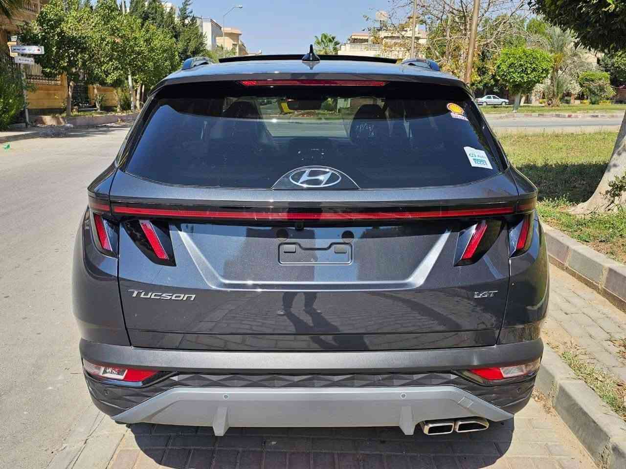 للبيع توسان Nx4 2024
اعلي فئه الفئه السابعه  فيها كلّ الكماليات 

الخياطه الزرقاء 

فبريكا بالكامل عداد 50 الف صيانات توكيل 

مرور اكتوبر مالك اول رخصه سنتين 

 المعاينه اكتوبر وربنا يبارك لصاحب النصيب 

للتواصل فون فقط 

01158303162


**إذا كنت صاحب هذا الإعلان وتريد حذفه لأي سبب، رجاءا أرسل رسالة إلى الدعم الفني**