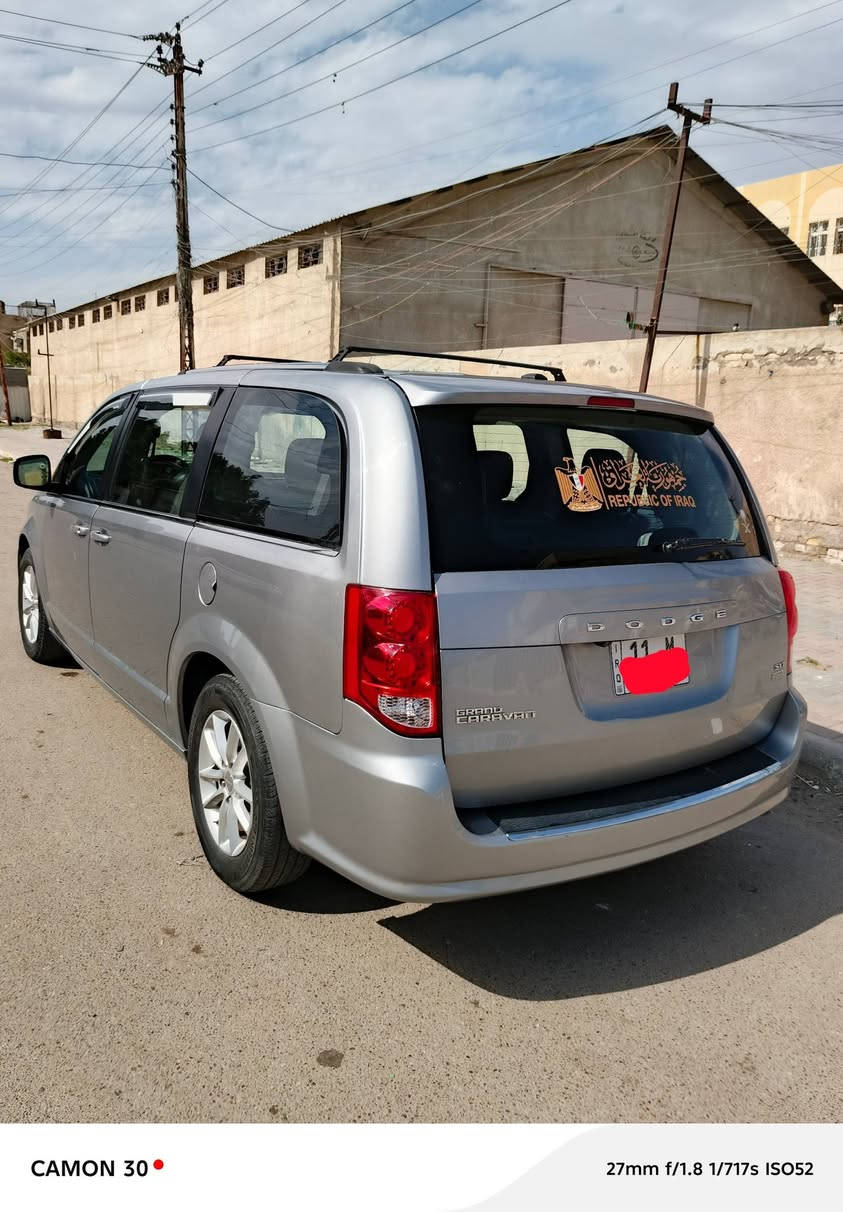 سلام عليكم
دوج كرفان موديل ٢٠١٩  وارد امريكي 
رقم بغداد بااسمي  مواصفاتها معروفه 
تحكم استيرن جهتين بيبان كهرباء 
سعر ١٧٥ ورقه عنوان بغداد الحسينيه مال الراشديه رقم مبايل ***********
