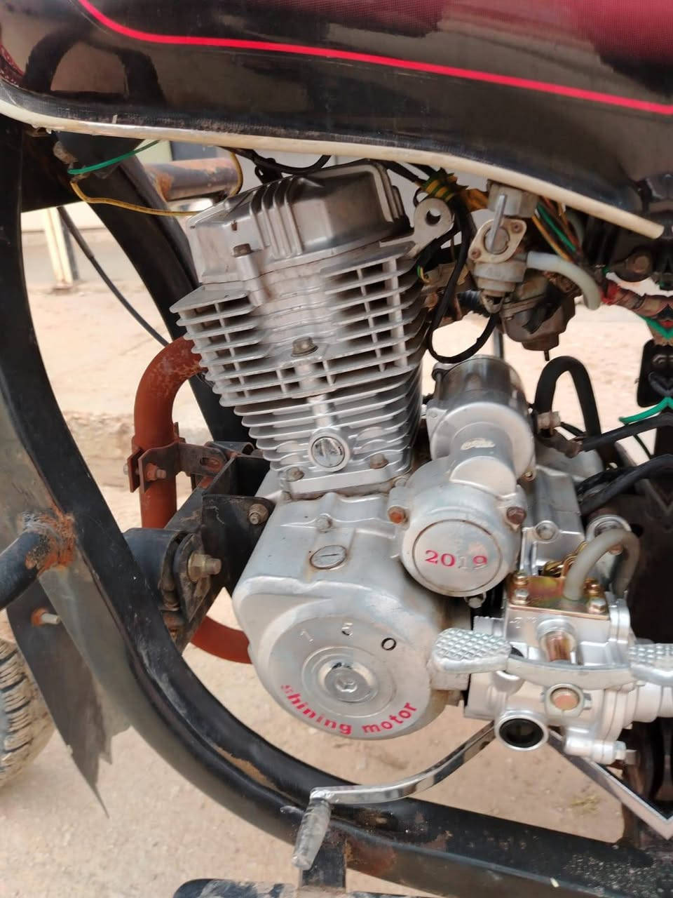 السلام عليكم ستوته للبيع موديل 2019 مكمرك و نضيفه السعر مليون وربع للستفسار اتصل على  ***********
