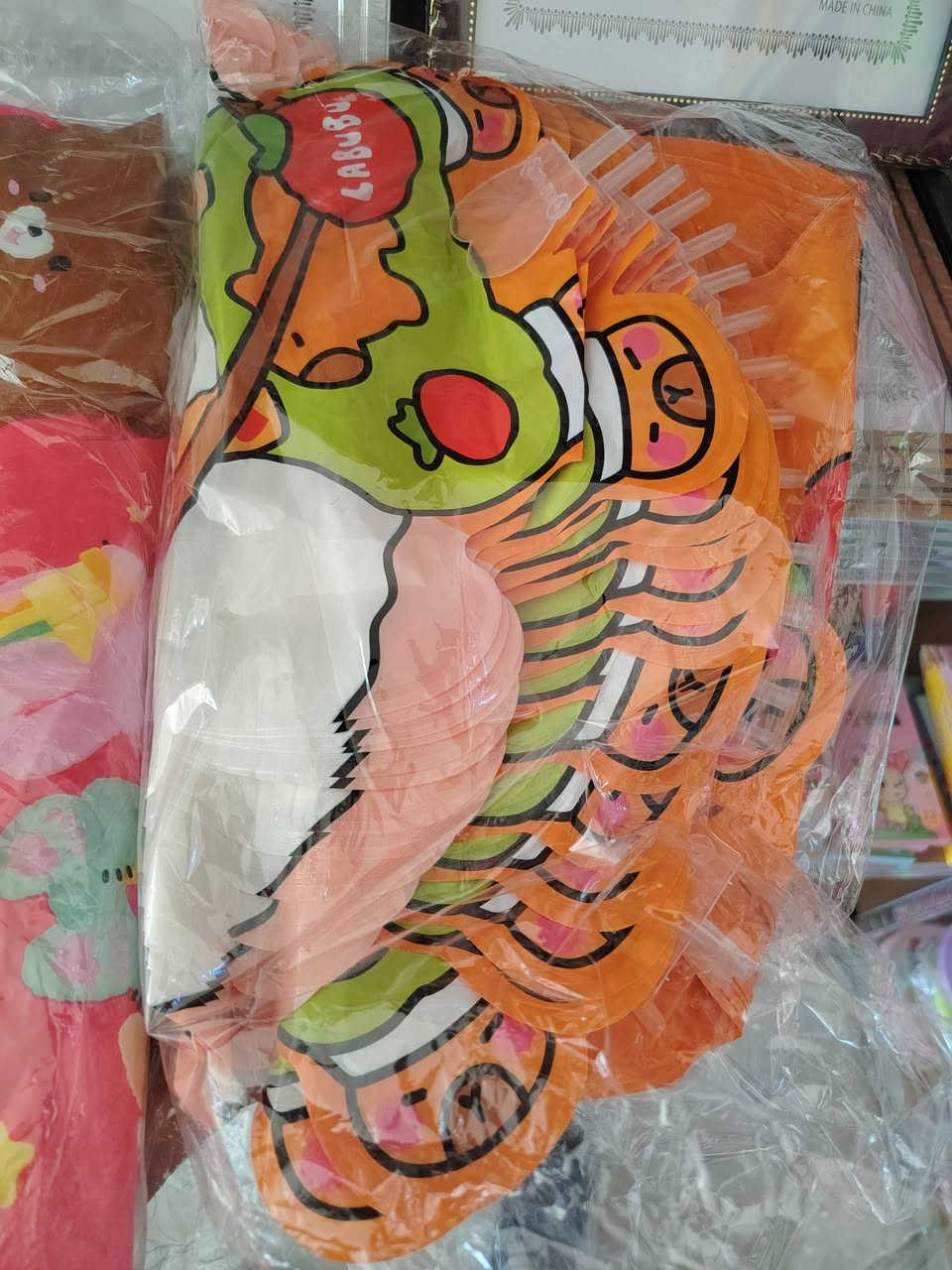 #بالون_على_أشكال_كارتونية
#120قطعة_وازيد
#للبيع_ينفخ_هواء_عادي نفس مامعروض بالصور
#75الف رايدهن
#مكاني_بابل_مركز
*********** بي واتساب
