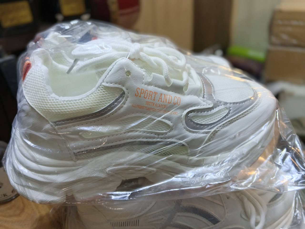 رياضي ...وزن خفيف
بناتي.. ولادي.. نسائي..
من 36 ال 41 
الكارتون 30 قطعه مشكل 
سعر القطعه 5 الاف 
للحجز واتساب ☎️ 
***********
يوجد توصيل
