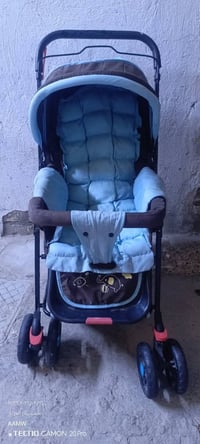 عربانة أطفال • نظيفة • استخدام قليل