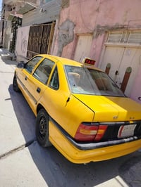 🚗 للبيع أوبل فكترا محرك 2.0 السيارة بحالة جيدة محرك 2000 سي سي بيها خل...