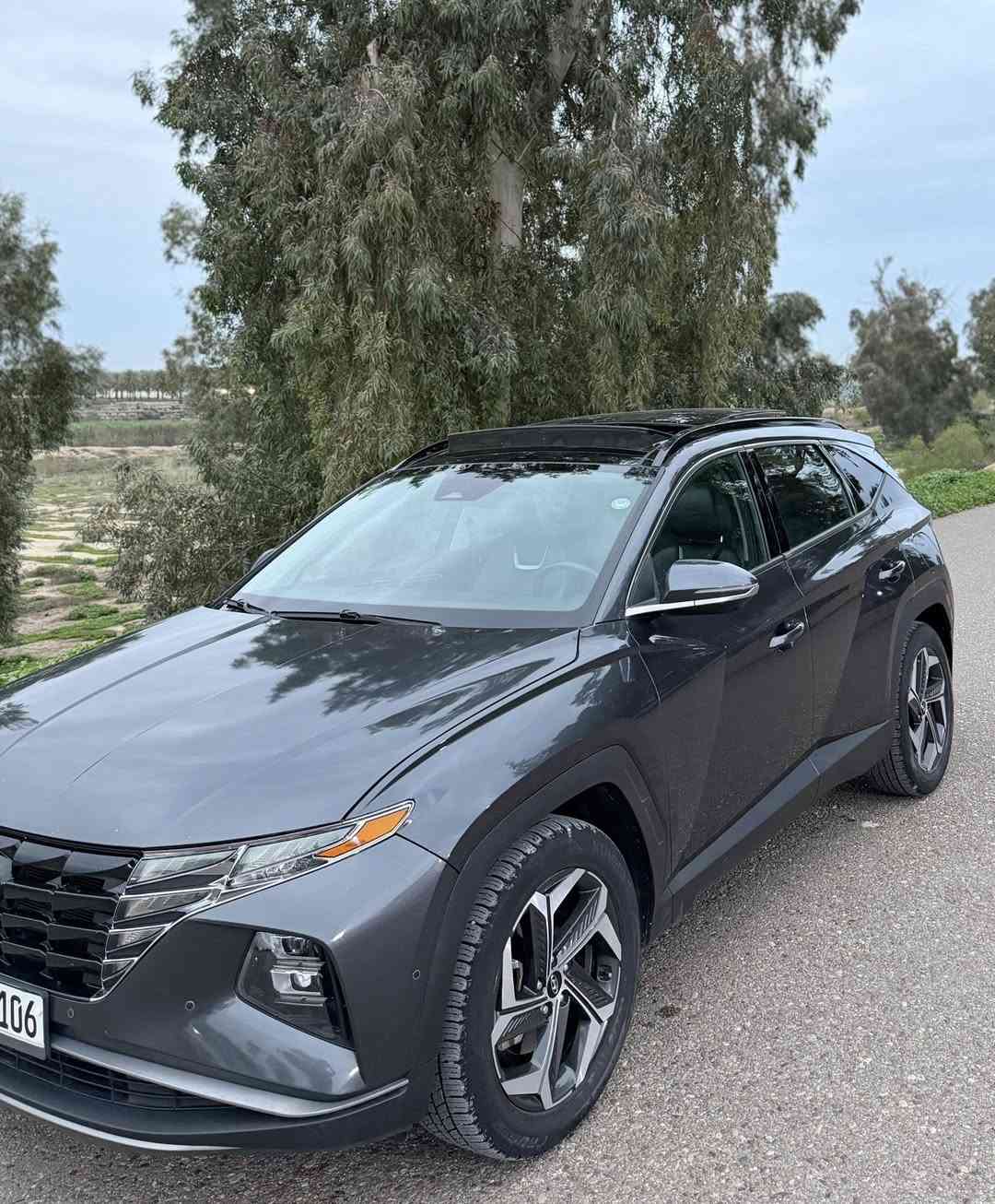 فول مواصفات لمتد وارد امريكي
لمتد فول 1/1   أعلى فئه 
ماشيه 112 كم 
المواصفات 
محرك 2500 
1 بانوراما 
4 كامرات اماميه وخلفيه وجانبيه 
شاشه كبيره اكبر حجم وبيها ابل كار بلي واندرويد اوتو  اشاره تشتغل كامرة بالكيجات 
رادار امامي وتوقف ذاتي وقياده اليه 
رادار جانبي
رادار خلفي وامامي 
حساسات 6 امامي وخلفي
كيجات ديجيتال وتغير شاشه الكيجات 4 انظمه والوان 
بصمه ابواب 
الباب الصندوق كهرباء 
تشغيل عن بعد 
تشغيل تتقدم وترجع السياره بالريمونت 
كشنات جلد 
تدفئه وتبريد بالكشنات
تدفئه بالستيرن
خزن كشنات
سستم صوت 
كير دكم  و شفتات ستيره جهتين ودكم بالستيره جهتين
وضعيات قياده
نزول منحدرات
اوتو هولد وسايد بريك بصمه
التبريد جهتيين يشتغل وتبريد بالخلف 
لايتات عدسات 
اناره داخليه وتتغير اللوان 
شحن تلفون لاسلكي 
صور الحادث موجوده داخلة  قطعة وحدة بنيد  / و بيها 3 قطع كلير بأمريكا  السيارة بدون ايرباك راسل واتساب ادزلك الكارفاكس مالتها + سونار يشرح كل التفاصيل اكثر 
السعر 205
***********
