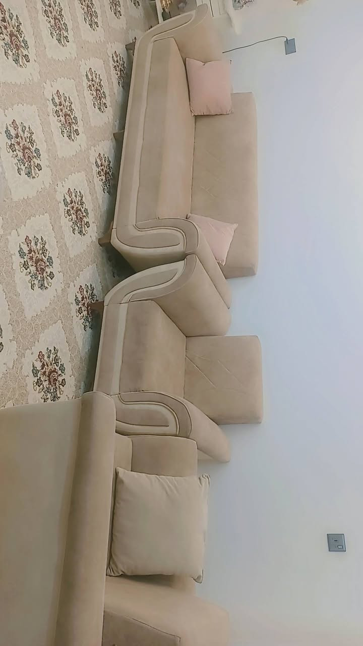 قەنەفە بۆ فرۆشتن
تورکی 10نەفەری 
سێسەدهەزارو کەمیک مەعامەلە


**إذا كنت صاحب هذا الإعلان وتريد حذفه لأي سبب، رجاءا أرسل رسالة إلى الدعم الفني**