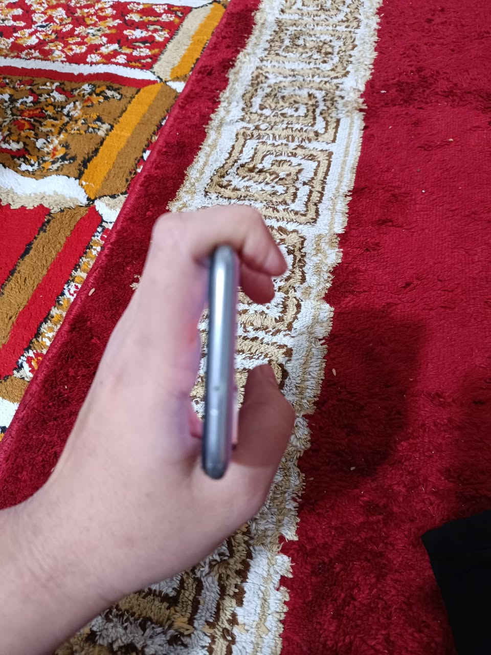 سلام عليكم جهاز هواوي nova7i
ذاكره 128 العشوائية 8

جهاز شوف العين مثل ما موضح بالصورة هاي نضافه الجهاز  

السعر 100 وبي مجال شي بسيط المكان بغداد الغزاليه 

شراي تفضل خاص وسهله ***********
