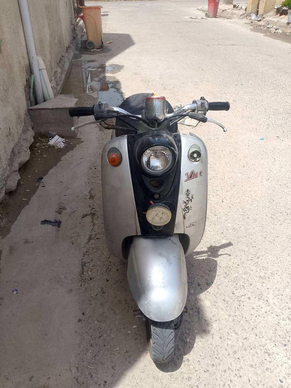 سلام عليكم دراجه عبد حميد البيع دراجه ماناقص منه شي بس باتري مكينه ما مفتوحه هندر سلف شفال ريدها 325بيها مجال العنوان جمهوريه شارع المكاتب قرب مجمع الموسوي الاستفسار رقم ***********
