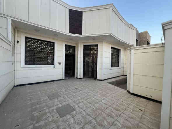 🏠 / دار للبيع مساحة 200 م  طابو صرف
واجهه 10 م / نزال 20 م 

🧱 بناء جديد 2025 (غير مسكون تسليم مباشر للمشتري) 

        (( علما ان الدار مطلوب 50 مليون للاسكان))

                     

طابق واحد / مطبخ. أستقبال. هول . غرفتين نوم . مجمع صحيات داخلية وخارجيه وحديقة وكراج . 

 

🌎 الموقع / شارع العلويه شريفة(ع) الجديد خلف الملعب

                       

                             (موقع مرتب)

لمعرفة السعر// مراسلة الصفحة                        

           

للأستفسار اكثر  مراجعة 

#مكتب_الود_للعقار_والمقاولات 

بداية شارع الحسينية من جهة شارع 80 قرب صيدلية الكمال 

او الاتصال :

 ***********

***********

***********
