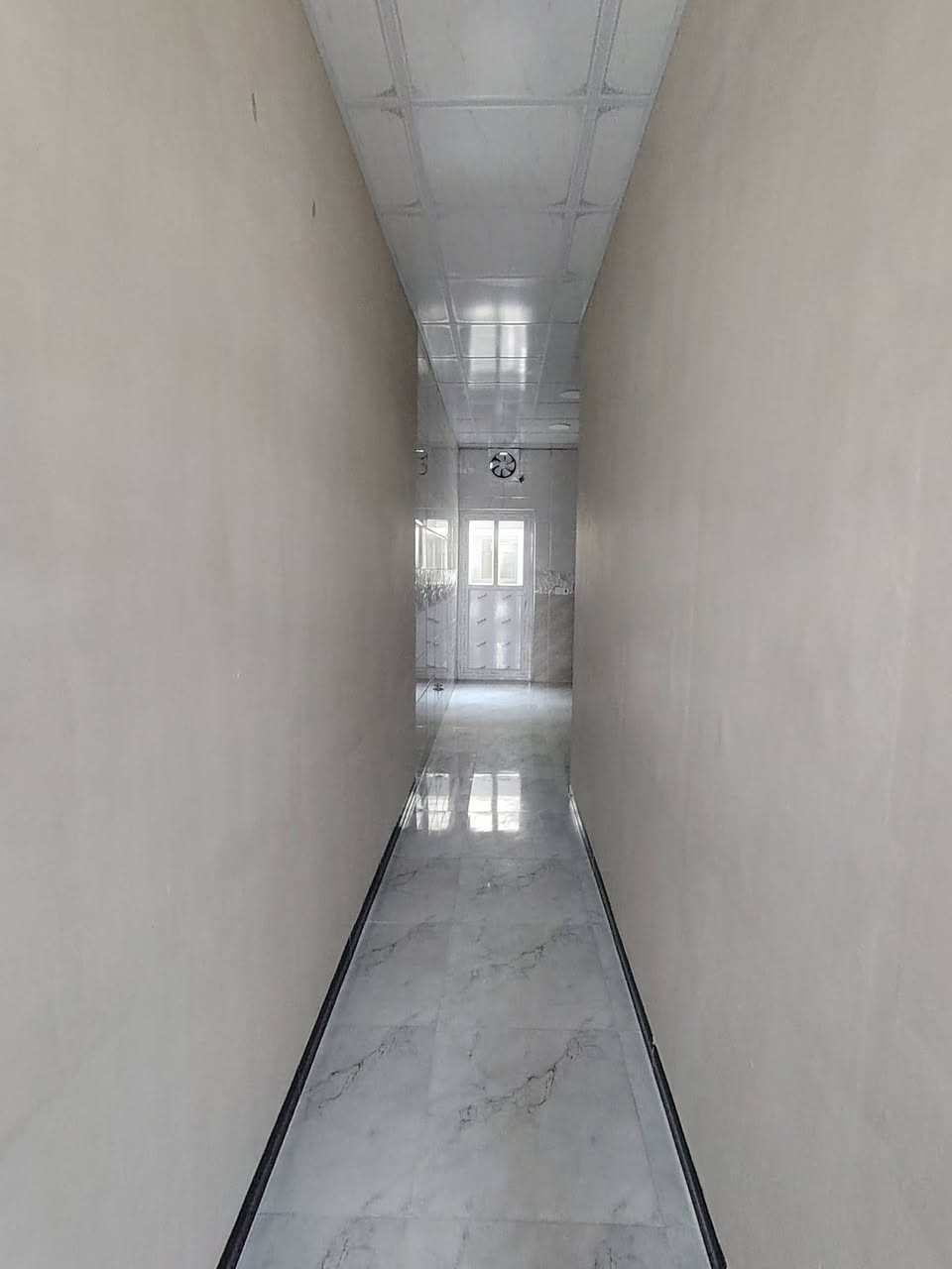 أعلان 1415
مكتب النسور 
يوجد لدينا دار للبيع المساحة 100م
الموقع حي العسكري خلف التجاري مقاطعه 77السعر75مع المجال
 الاستفسار ***********
