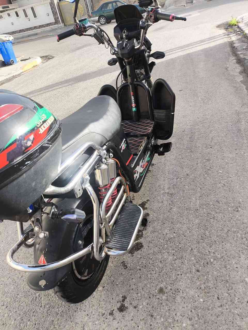 جبلي لبيع موديل 24 نوع الأخوين بطاريات ع فحص عشره يقرن ونص. كهربائيات كلها شغاله اي نقص مابيه جهاز مانع سرقه تحكم عن بعد بصمتين وسويجين دراجه كل نقص مابيه نضافه فول سعر 500 بيه مجال لشراي 
***********
+9647827587898
