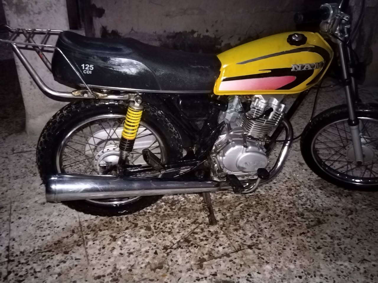 دراجه نامه  مجتاز اريد ابيعه مكان الكرنه كلشي جديد محتار اريد ابيعه***********
