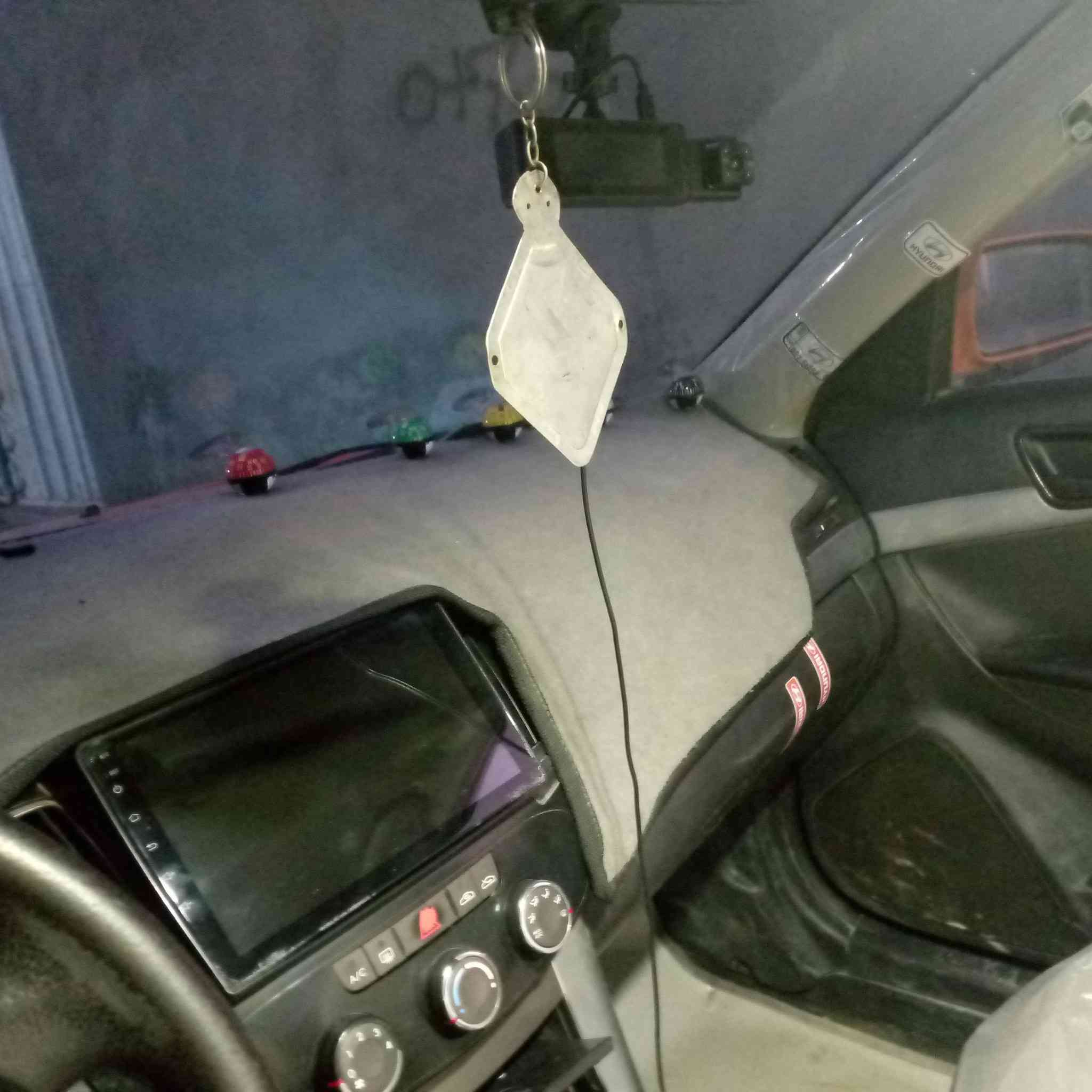 السلام عليكم سوناتا 2012 وارد كوري خط واحد بانزين حادثة جاملغ امامي ايمن بدون دواخل ايرباكات ماطاقة مكينة2000 لاتنقيص ولاتبخير كير مكينة مكفولات تخم تاير  تخم ويلات حدادية100من100 دوشمة دواخل كاملة كامرة خلفية كامرة داش كام مال حوادث هورنات بوش أصليات بعد بيه هورن سيدان وبيه دمامات رقم بصرة مداور ثاني يوم  وين مجان تداور بأي  مكان يعجبك سعر 90 بيه مجال مكان ديوانية قضاء عفك    رقم للأستفسار ***********/***********
