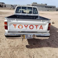 تيوتا بيكاب • ١٩٩٢ • رقم بغداد