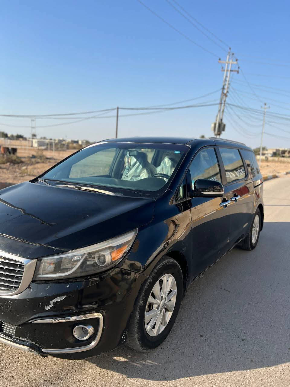 السلام عليكم ورحمه الله وبركاته
بسم الله الرحمن الرحيم 

نوع السياره Kia Sedona / سيدونا 

موديل /2016 

الون \ اسود 

داخل لونين اسود ابيض 

وارد امريكي 

مواصفات  LX 

اشاير بالمري 

بلوتوث 

بيها نظام Speed determination تحديد سرعه 

مانع تزحلق 

السياره 7 راكب 

3 قطع تبريد سايق والمقاعد الخلفيه أيضا 

صندوق واسع 

سياره خاصه بسفر وللعوائل يعني سياره مال جاني تخبل 

تريد تستفسر أكثر اتصل على هذا الرقم أو راسلني هنا واني حاضر 
السعر:155وبيها مجال

‏‪***********
‏‪0771502 6805‬‏
