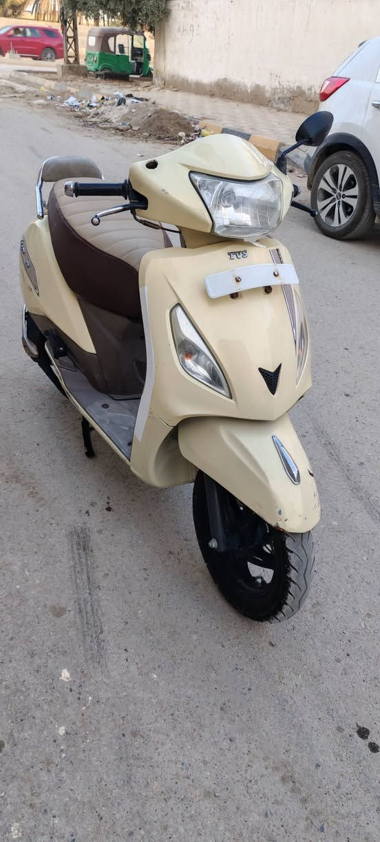 السلام عليكم دراجة جوبيتر هندي موديل 22للبيع المكان واسط قضاء الحي تفاصيل أكثر اتصل ***********
