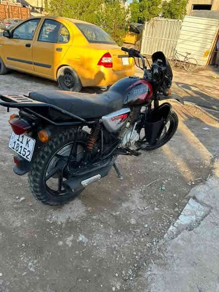 سلام عليكم  دراجه بوكسر جبلي موديل 21 جاهزه من كشي سعر خاص ***********
