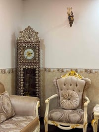 طقم كنبة • ستارة • ساعة