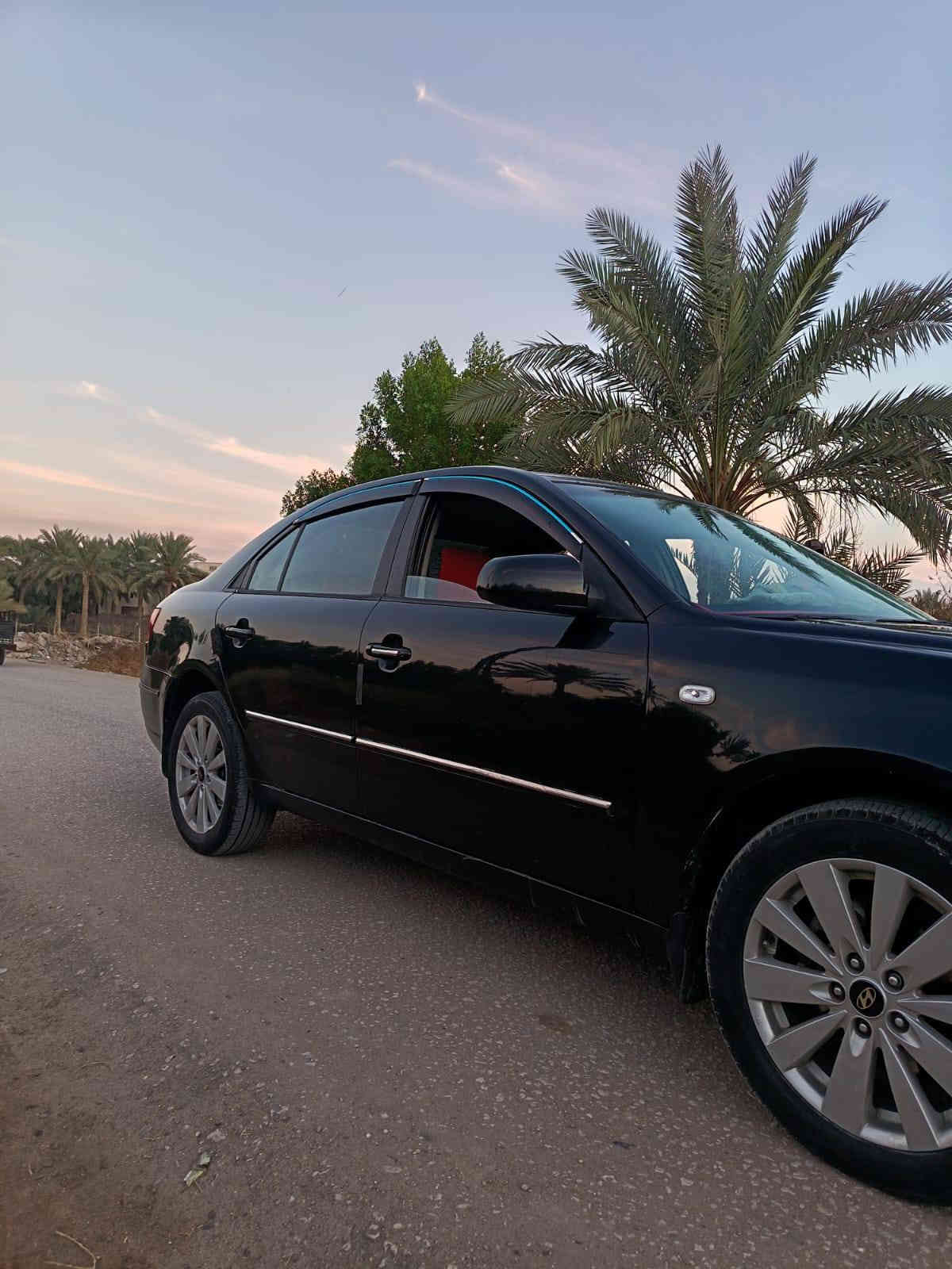 السلام عليكم للبيع سيارة سوناتة 2009 كوري رقم اربيل تحويل مباشر سيارة جاهزة من مكينة 2400 كير حدادية تخم تاير سيارة كلش حلوه احلا من الصورة شاشة سنترلوك تحكم استيرن سيارة كلش حلوه بية رشات قليلة بس اني ابيع احزام طخة خفيفة جدان جدان بلجاملغ الخلفي والباقي 
كفالة السعر 113 وبية مجال 
***********
***********
