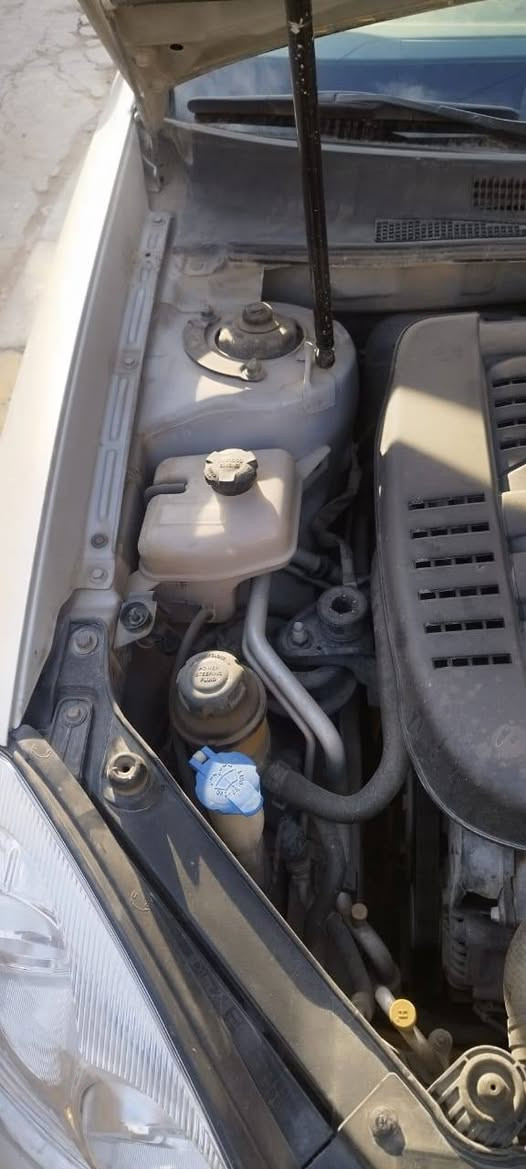 كيا اوبتما خليجي 2008
مكينة وكير جديد 
تبريد ثلج 
كهربائيات شغله فول 
صدر إمامي خلفي جديد 
رقم انكليزي دولي دهوك باسمي إني 
السيارة جاهزة من كل النواحي 
بيها باب السائق والباب الخلفي وجاملغ وبنيد بيهن جراد فقط 
السيارة مكفوله من الحادث وأي دعمه داخلية وخارجية 
السعر يمك سيد اشكد أسعارها يمكم عارضها 95وبيها مجال شويه وإني آسف على الإطالة ***********
