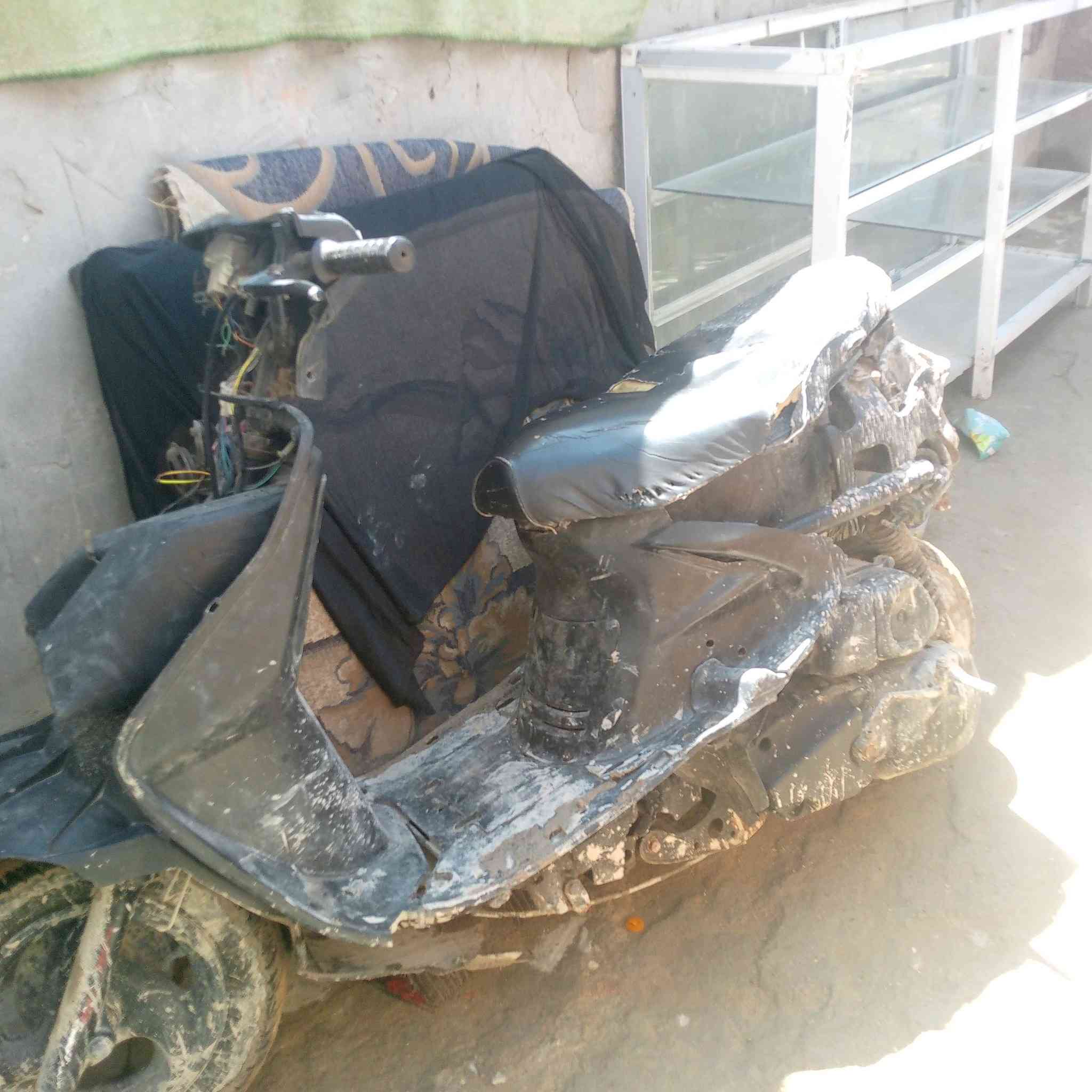 السلام عليكم فراشه للبيع شغاله عوزها ترتيب سعرها ب 200وبيها مجال مكاني كوفه براكيه


**إذا كنت صاحب هذا الإعلان وتريد حذفه لأي سبب، رجاءا أرسل رسالة إلى الدعم الفني**