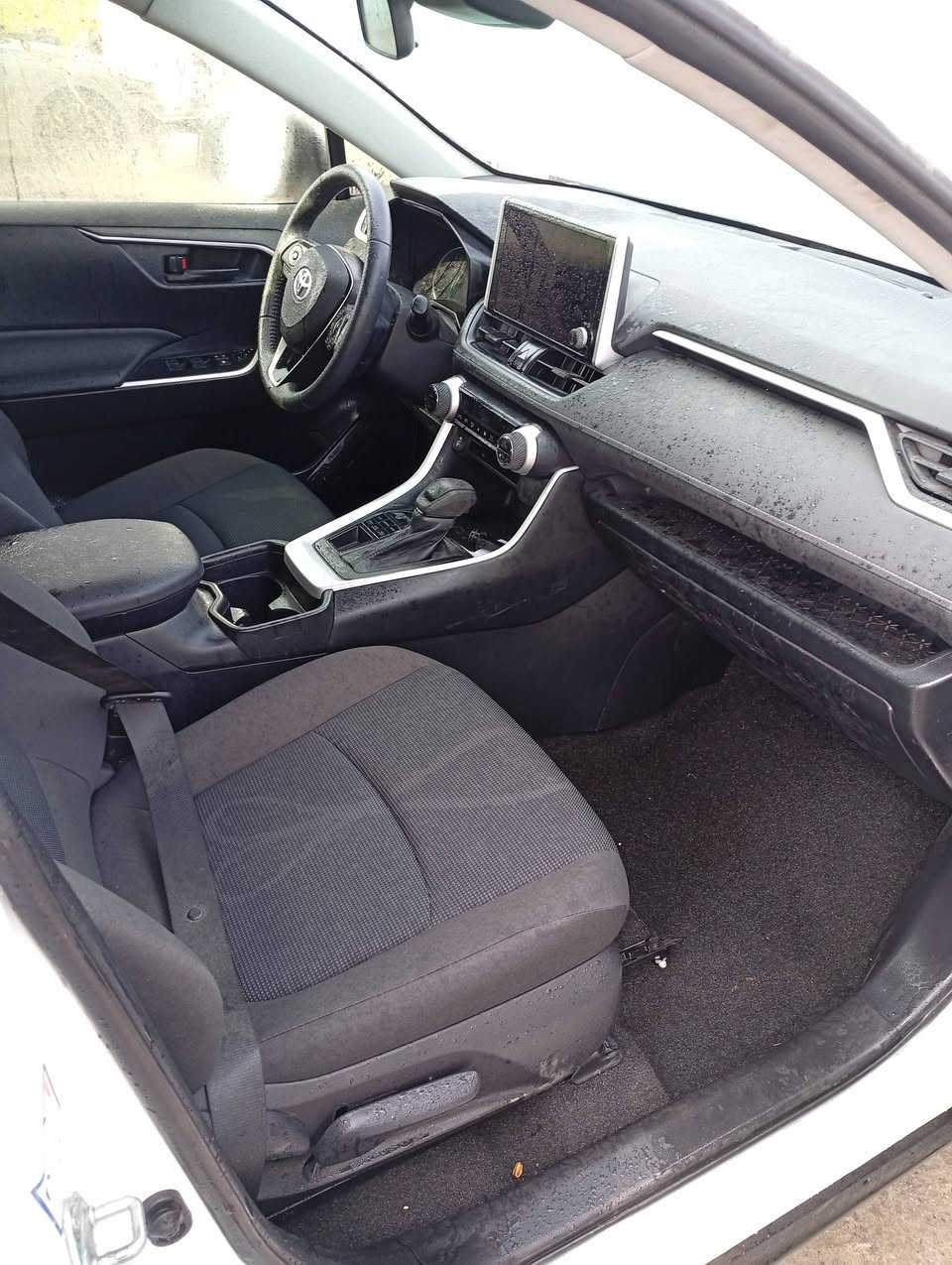 سياره راف فور 2024 هايبرد ياباني اصل مرقم اربيل ستوه ترقمت سعر 180ورقه ***********
