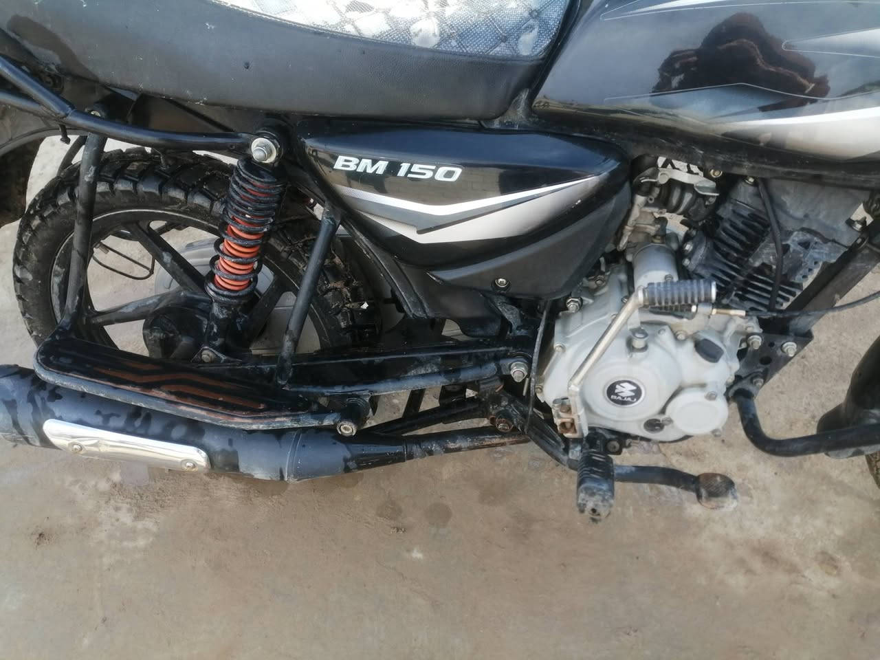 بوكسر 21 مرقم انكليزي سنويه بسمي تحويل ثاني يوم ينقص شويه شيء قليل
مكان بعقوبة الكاطون الرازي
السعر 1750 وبي مجال قليل
***********
متواجد على الفيس وعلى الرقم
