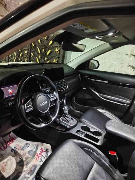تحيه طيبه السلام عليكم ورحمة الله وبركاته
كيا سليتوز 2023
فول مواصفات عده فتحه
سونار مع صور حادث 
ماشيه ١٨ الف ميل
مكينه 1600 تيربو 
بصمه تشغيل
بصمه أبواب
داخل جلد اسود
توقف تلقائي
فور ويل
تحديد مسار
قياده ذاتيه
ايكو اقتصادي
نطقه عمياء وتحديد مسار وكاميرا 
تحكم ستيرن
شاشة كبيرة
تبريد أمامي خلفي
هند بريك بصمه
مانع انزلاق
تدفىه كشنات
رارد جابني
قياده ذاتيه
مثبت سرعه
ويل كب
اشاير بالمري
كرسي كهربا
اوتو هولد ومانع انحدار ونظام نزول منحدرات
فول عده الفتحه قماره اسود تلوكر
رقم اربيل جديد وكاله او تحويل مظمون.
السعر 155ورقه بي مجال 
اي اسفستار رقم صاحب السياره
*********** 
مكان بغداد كاظميه
غير متواجد على الفيس
