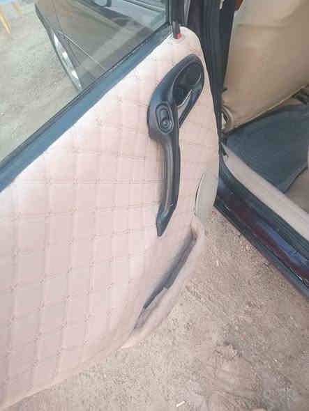 سلام عليكم فكتره بزون رقم الانبار موديل ٢٠٠٠ محرك ٢٠٠٠ كير اوتوماتيك سياره وضع لشركه لاضربه ولاخياس تراي  وين مايعجبك ويل كب صدر خلفي أمامي جدد عنوان رمادي ٥كيلو تحويل مباشر لسعر ٤٥ ورقه وبيها شويه مجال او مراوس ***********
