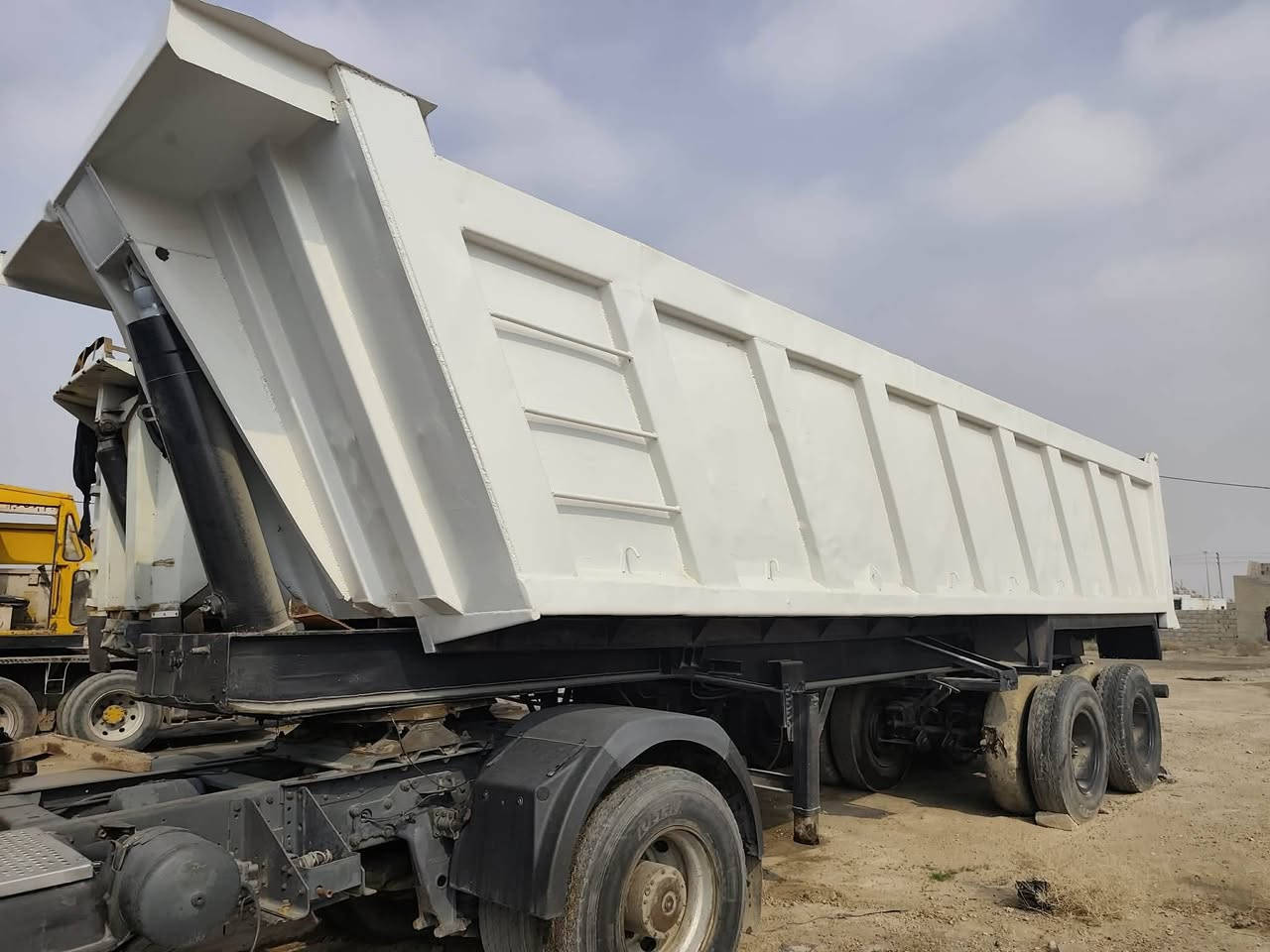 معرض الوان لتجارة السيارات والمعدات الثقيلة يرحب بكم
عربانه حداديه 
شاصي الماني
مجموعه براد 16 ذرعه 31
السعر/85ورقه وبيها مجال

العنوان الانبار الفلوجة الخط السريع
*********** صلاح الحلبوسي
*********** صلاح الحلبوسي
*********** عبود الدليمي
*********** عبود الدليمي
