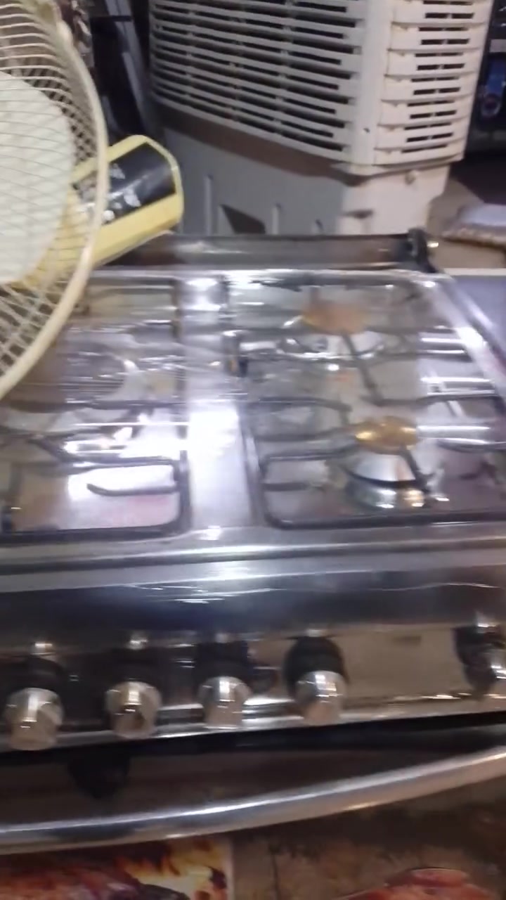 طباخ فريش للبيع خمسه عيون رقم الهاتف ***********
