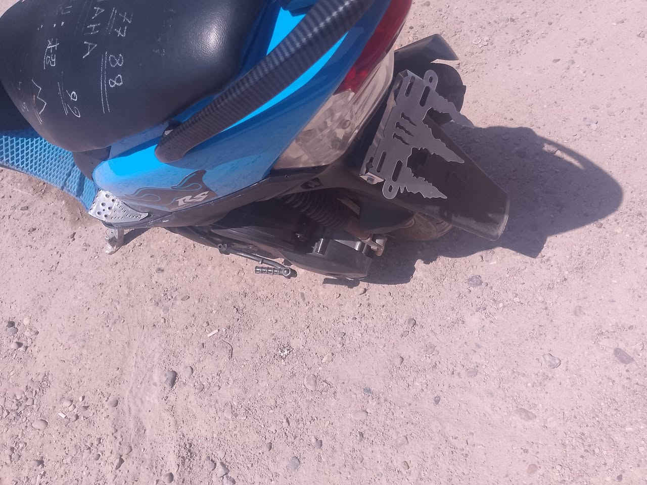 سلام عليكم
ماكس عدله للبيع 
بوشه 49 
كهربائيات كلها شغاله 

سلف وهندر 

مكينه لا نضوح ولا تبخير 
السعر 425 وبيها مجال قليل


**إذا كنت صاحب هذا الإعلان وتريد حذفه لأي سبب، رجاءا أرسل رسالة إلى الدعم الفني**