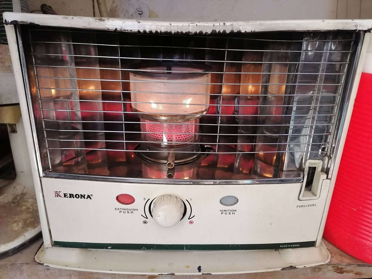 أغراض للبيع كلهن نضاف عالفحص
طباخ ٤ عيون ب ١٠٠ الف
صوبه نفطيه كيرونا الحجم الكبير ٦٠ الف
صوبه كهربائية حجم صغير ٤ شمعات ب ١٥ الف
صوبه زيتيه ٩ خانات الحجم الصغير ب ٢٥ الف
صوبه زيتيه ١٣ خانه الحجم الكبير ب ٤٠ الف
حله بكرلي شارع محطة الغاز او الاتصال عالرقم *********** الرقم بيه واتساب
مكلفه بالنشر
