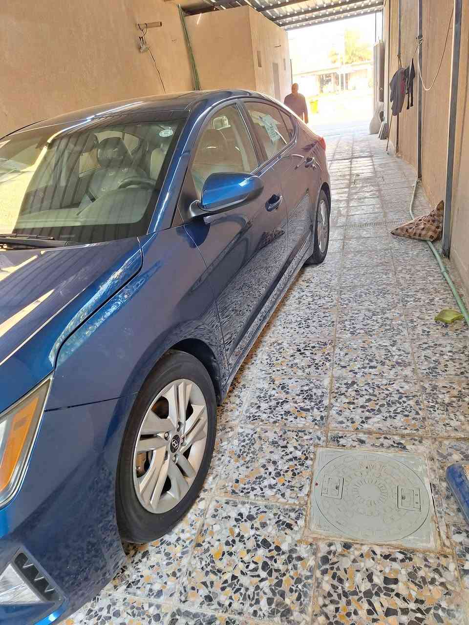 النترا 2020 
فول مواصفات … 
المواصفات👇🏻👇🏻
مكينة 2000 دوش 
فتحة سقف سلايد 
تحكم ستيرن 
 كاميرا   خلفي 
ويل كب 
مود درايف ( اقتصادي و رياضي ونورمل 
مكينه / كير / صدر / دواخل / كله كفاله /
 رقم اربيل بسمي  
مكاني / كربلاء ورقمي ***********
السعر 136 وبيه مجال
السياره جاهزه ماناقصها اي شي

صور الحادث مرفقة
